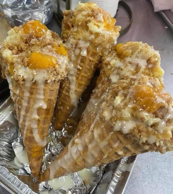 Cobbler Cheesecake Cones